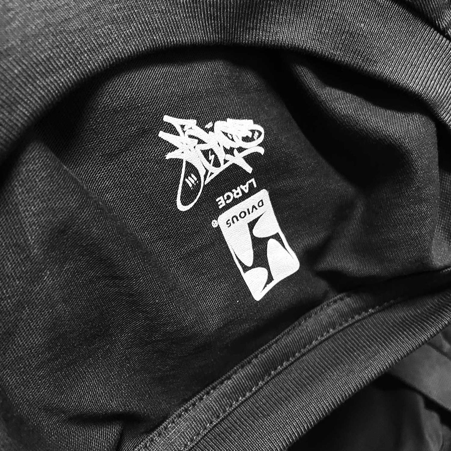 T-SHIRT TAG REMOVAL & PRINTING